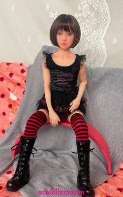 60 cm-es Fantasy Sex Life Doll - Liana