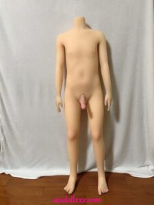 La mejor experiencia con la muñeca sexual Katia 2 Muñeca real masculina 5t7k4