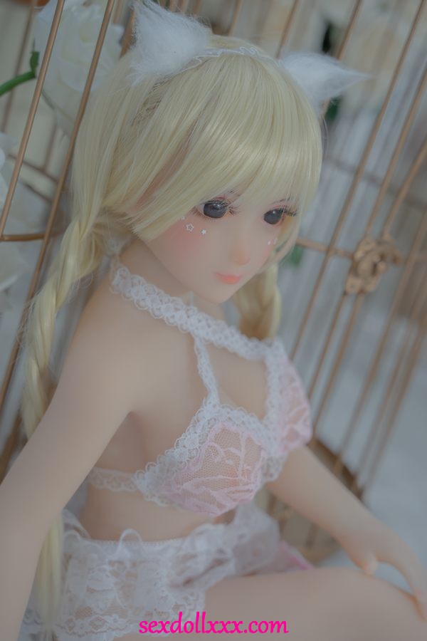 Sexpuppenreinigung-mRu01e10