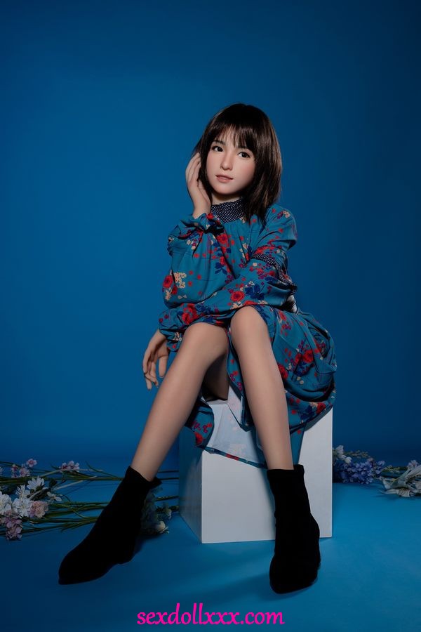 sex-doll-in-japan-mQq95b10