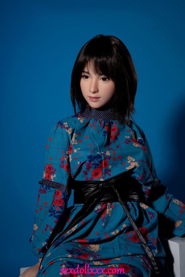 sex-doll-in-japan-mQq95b2