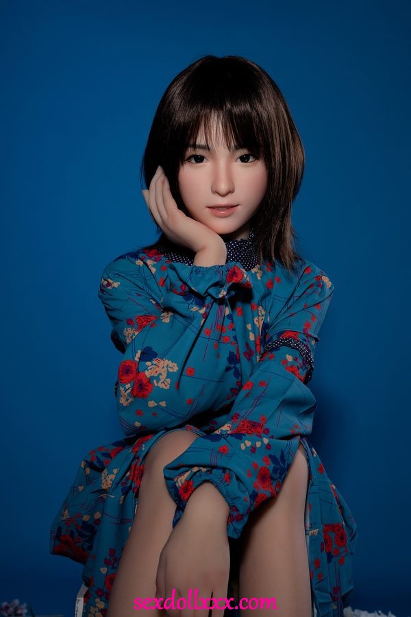 sex-doll-in-japan-mQq95b9