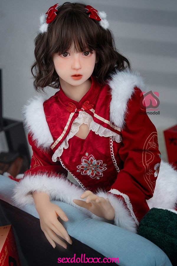 sex-lelle-pornstar-jZn61r20