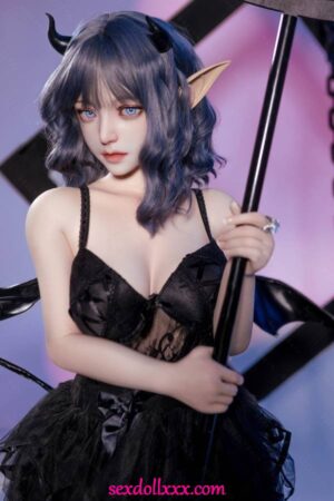 I Fell In Love With A Sex Doll - Audre