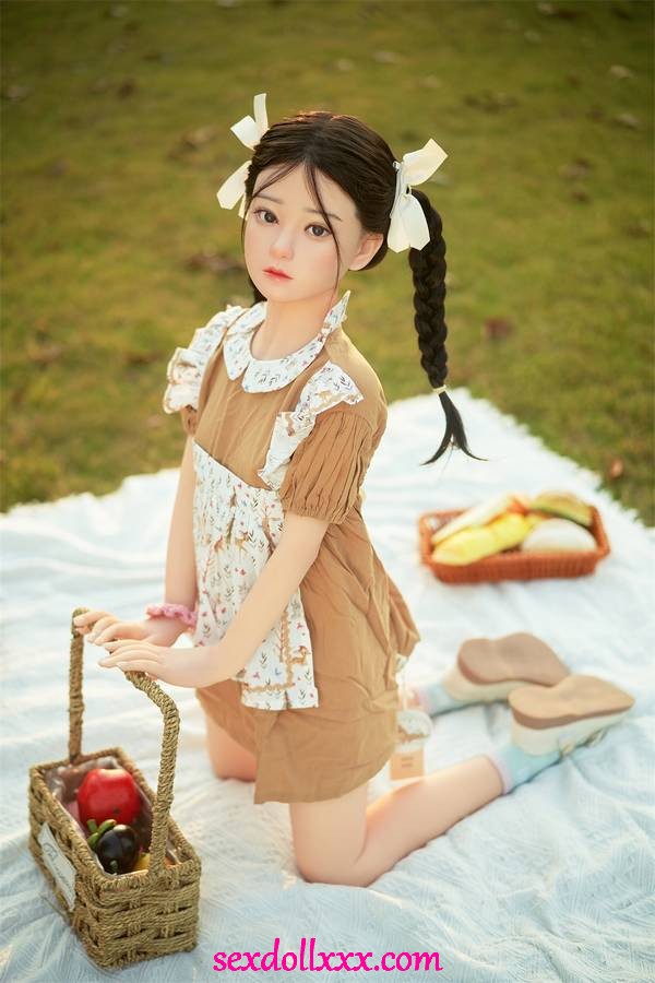 creating-sex-doll-oGs93s12