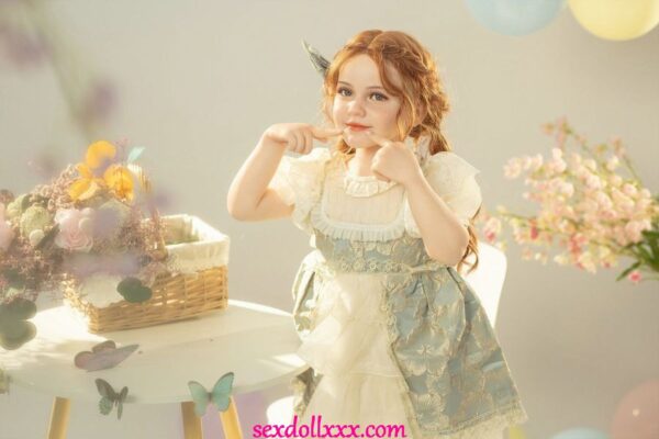 girl-use-sex-doll-gOq78j20 girl-use-sex-doll-gOq78j20