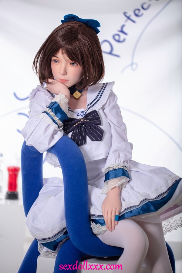 look-alike-doll-kqex14