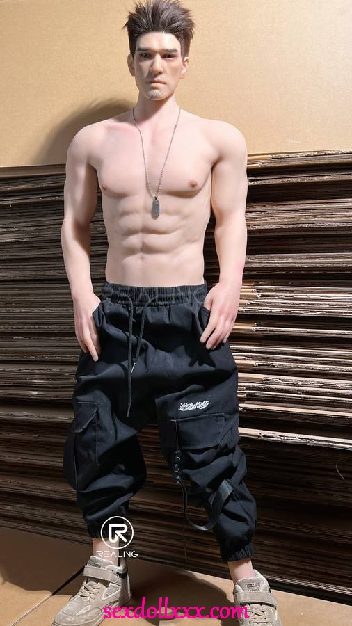 marta-sex-doll-jSc18f4