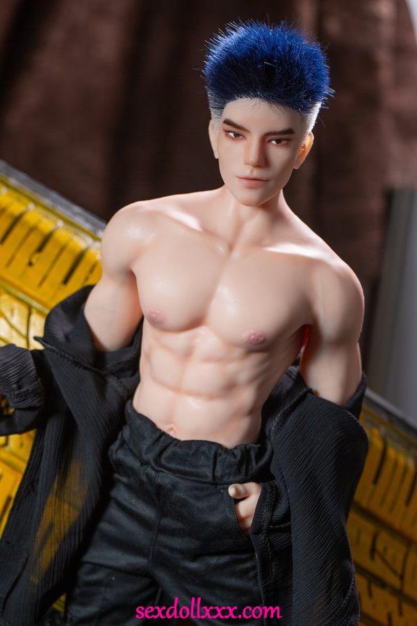 penis-in-sex-doll-mKh29s20