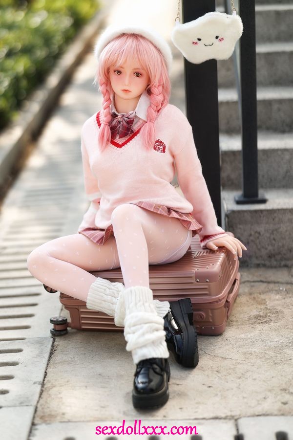 sex-doll-hana-hWi53i5