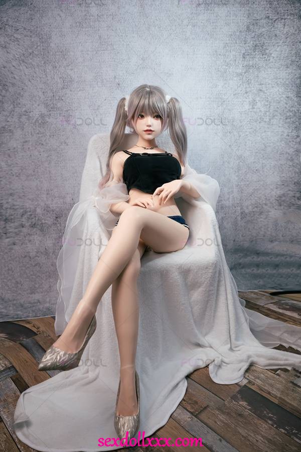 sex-doll-sex-pics-eSi20l6