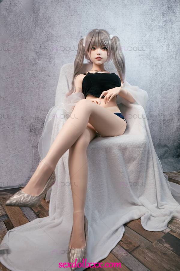 sex-doll-sex-pics-eSi20l7
