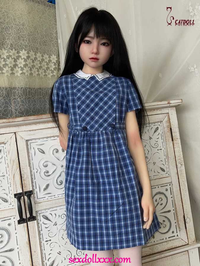 spencers-sex-doll-xWi26z10