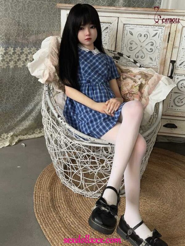 spencers-sex-doll-xWi26z15 spencers-sex-doll-xWi26z15