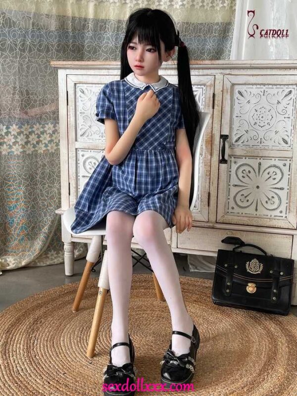 spencers-sex-doll-xWi26z22 spencers-sex-doll-xWi26z22