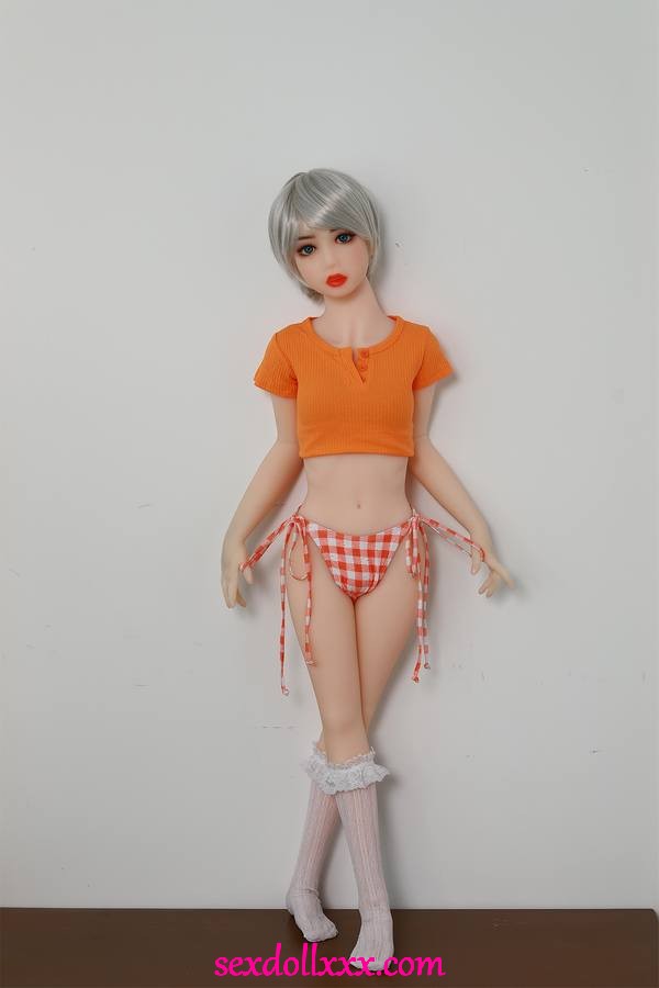 weirdest-sex-doll-dHa16x8