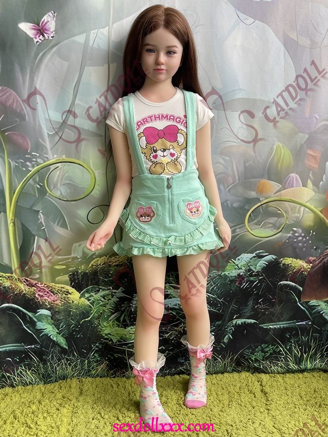 cute-sex-doll-sex-bQm96g5