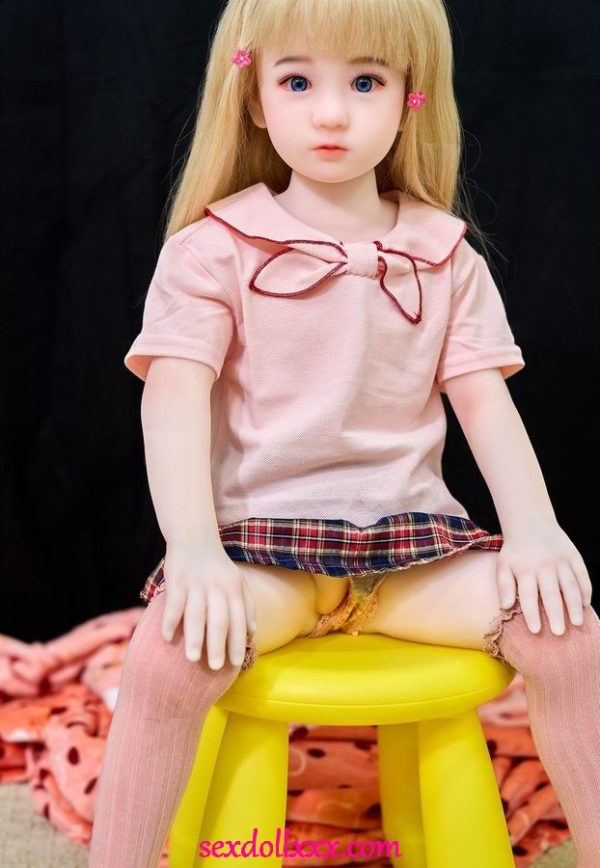 hot-small-dolls-t78ux17 hot-small-dolls-t78ux17