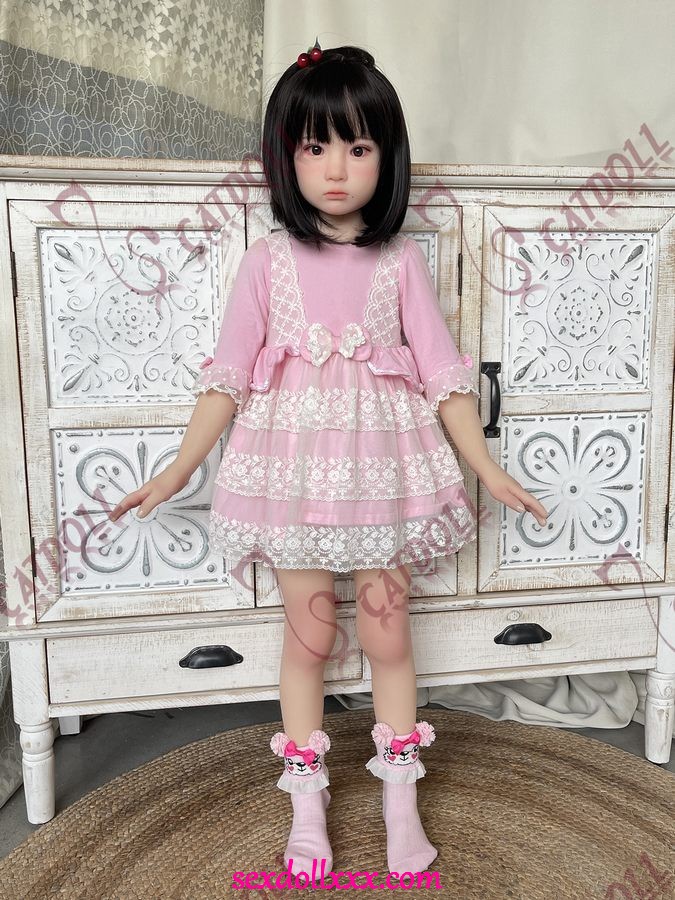 real-doll-sex-vid-yHl28k4