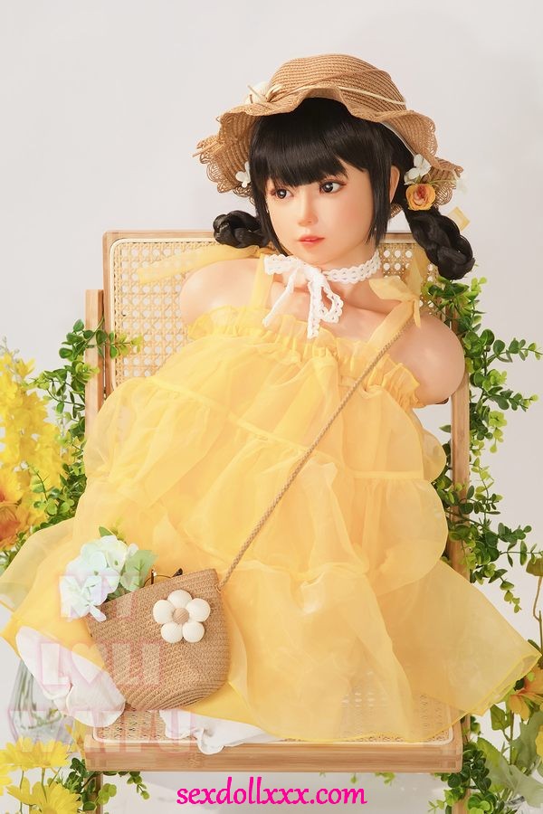 regarder-sex-doll-eZj93b5